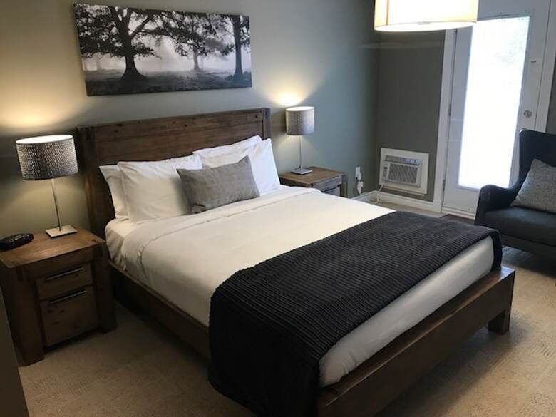 Bed & Breakfast The Hillhurst Inn