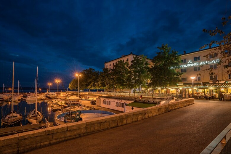Hotel Touring Au Lac