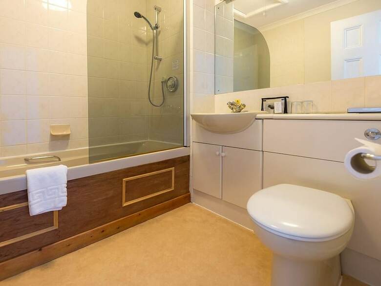 Woodside Hotel