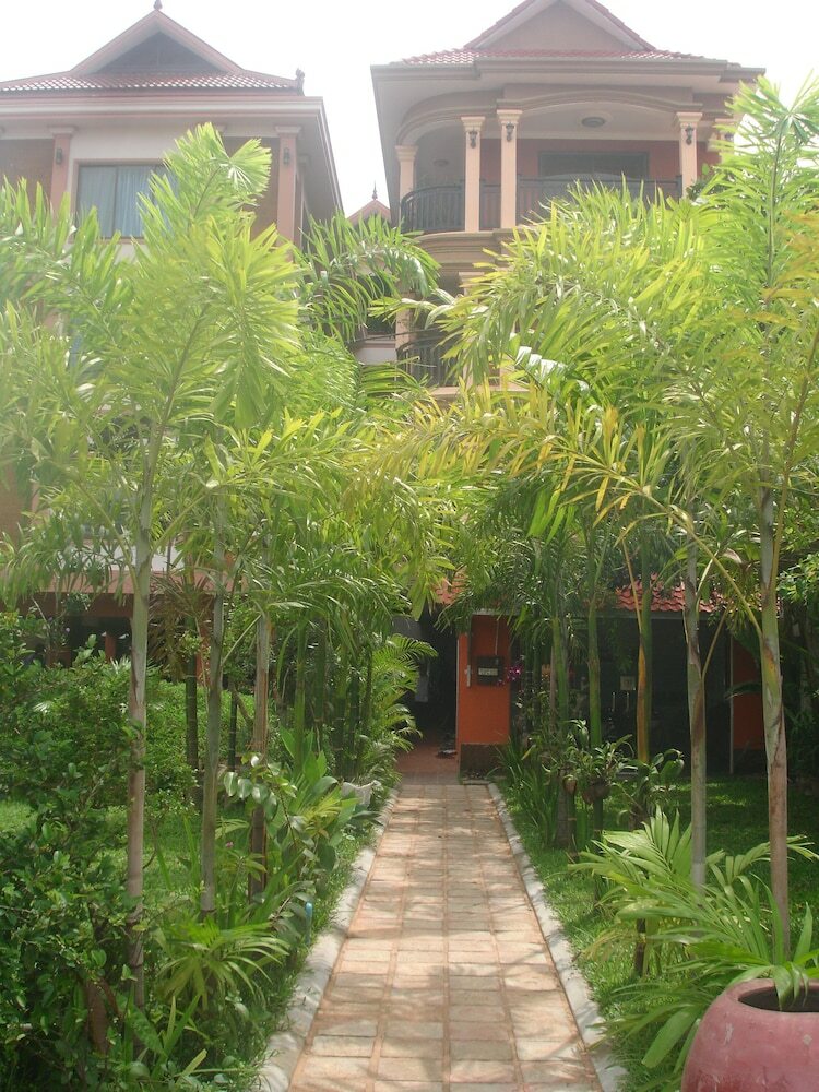 Hotel Jasmine Lodge