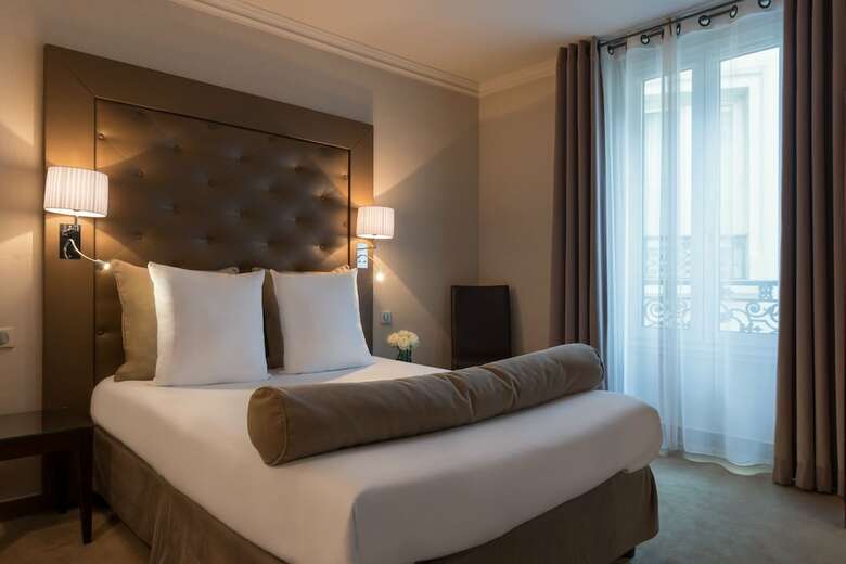 Hotel H�tel Saint Cyr Etoile