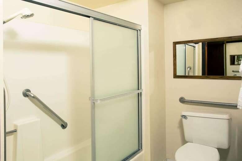 Hotel Travelodge By Wyndham Ocean Front