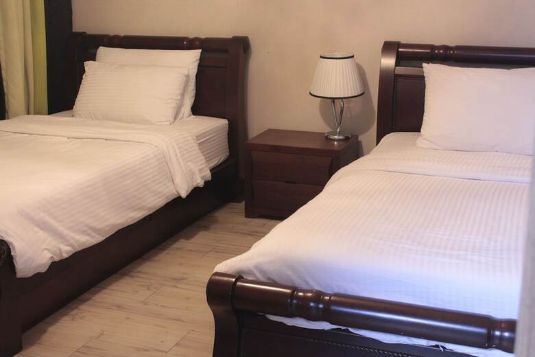 Hotel Big John's Place