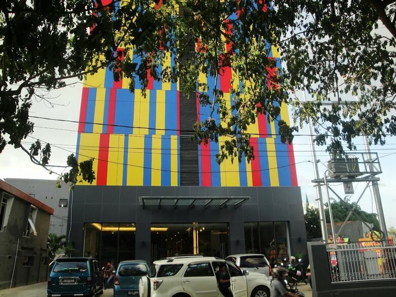 Top Hotel Manado