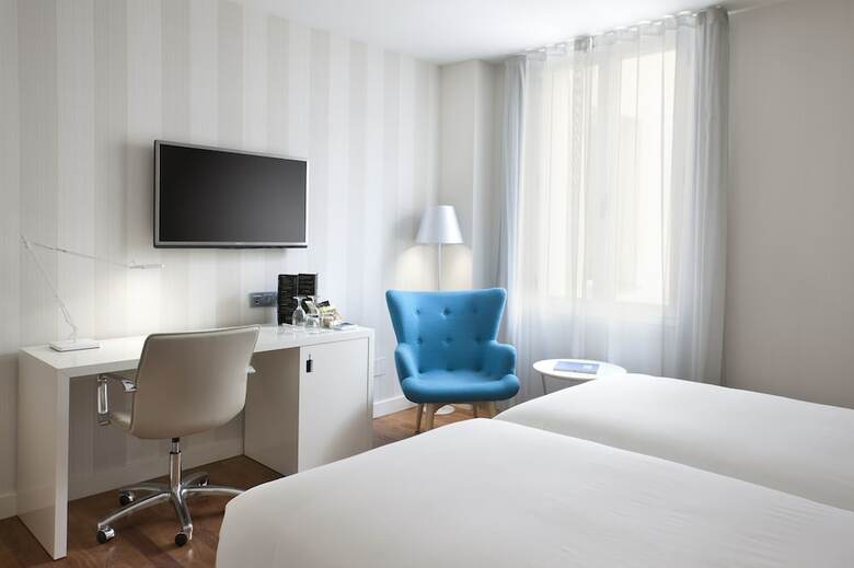Hotel NH D�sseldorf City-nord