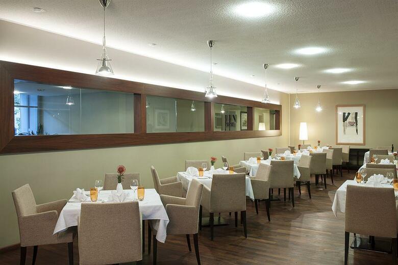 Hotel NH D�sseldorf City-nord