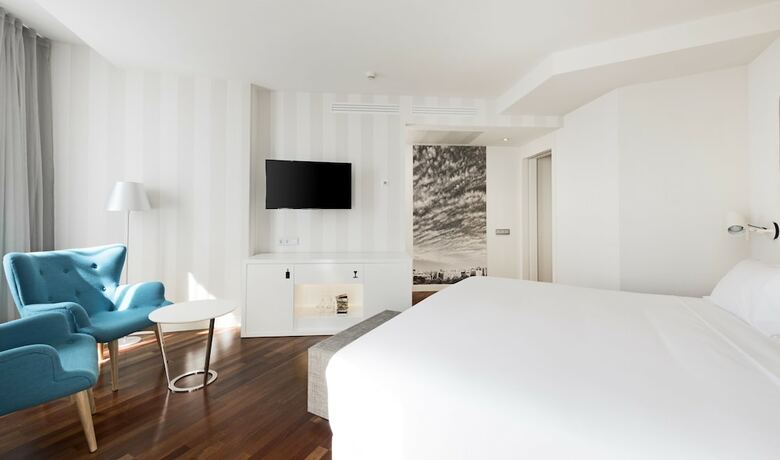 Hotel NH D�sseldorf City-nord