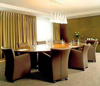 Hotel NH D�sseldorf City-nord