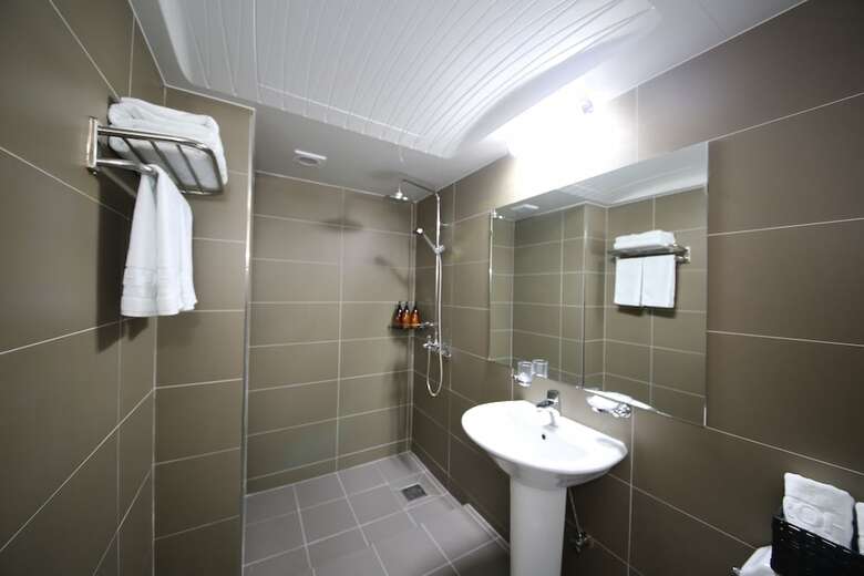 Hotel Aroha