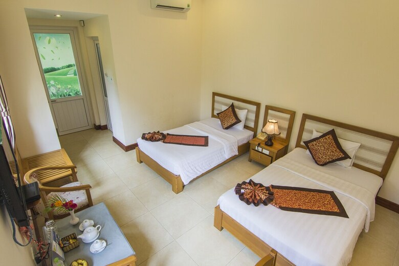 Apartamento Huong Phong Ho Coc Beach Resort