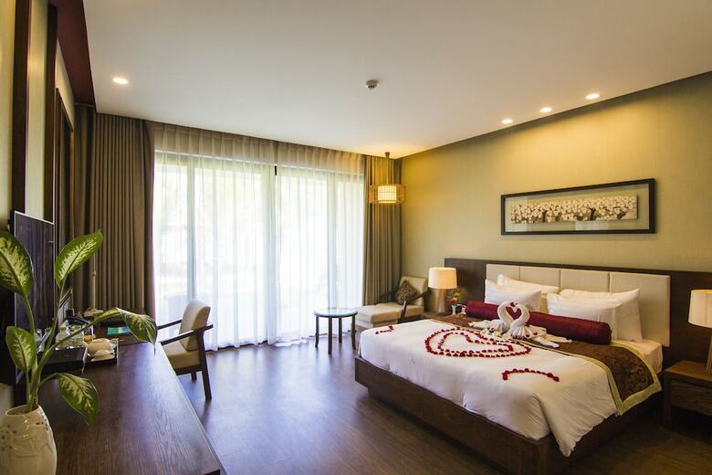Apartamento Huong Phong Ho Coc Beach Resort