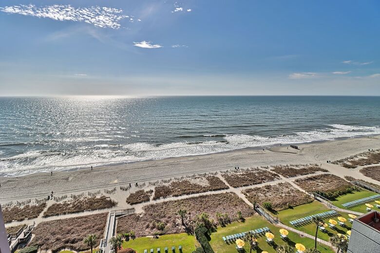 The Palms By Suite At The Beach