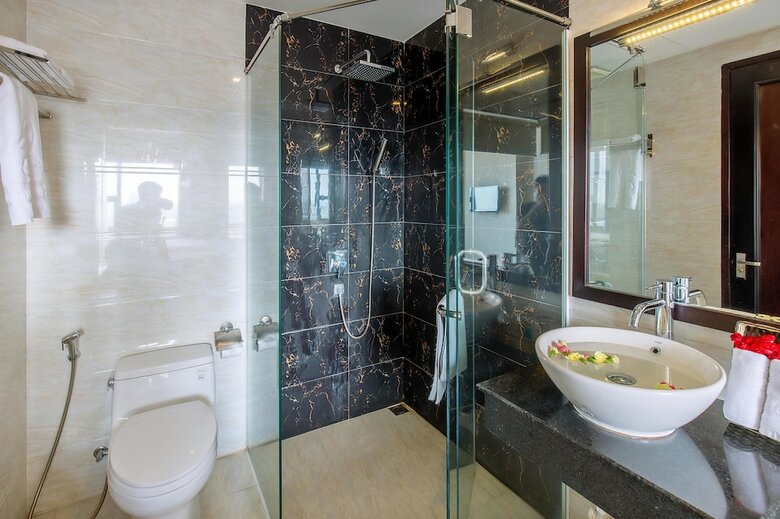 Ocean Haven Hotel