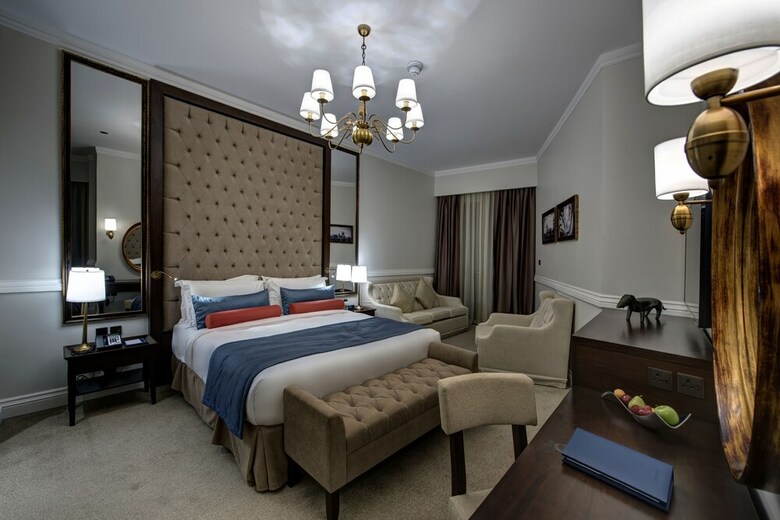 Dukes The Palm, A Royal Hideaway Hotel