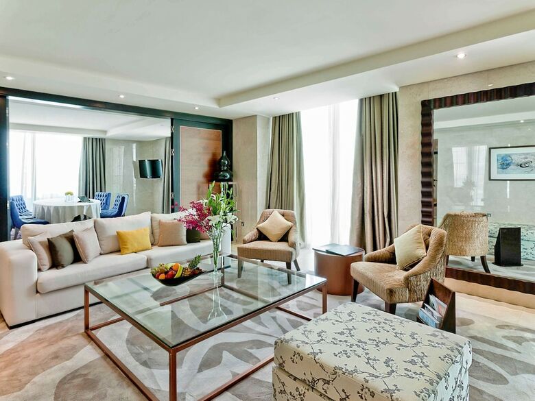 Rixos The Palm Hotel & Suites - Ultra All Inclusive