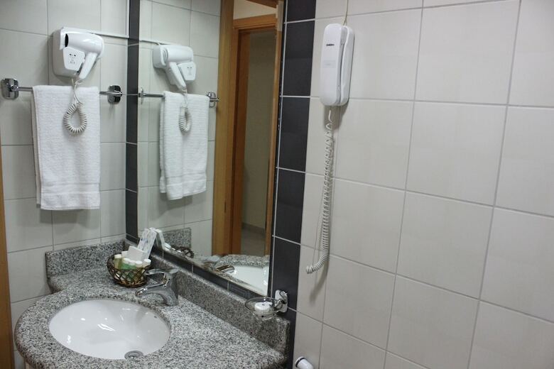 Montreal Naif Hotel