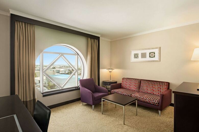 Hotel Ramada Plaza By Wyndham Dubai Deira