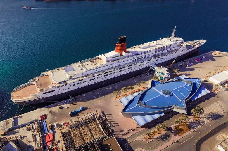 Queen Elizabeth 2 Hotel