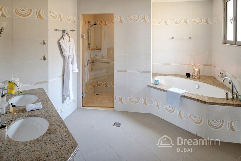 Dream Inn Dubai - Signature Villa