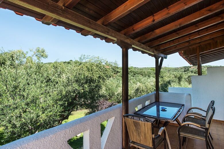 Apartamentos Koroni Village
