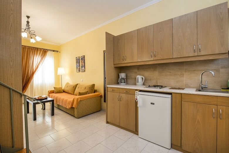 Aparthotel Kostis Villas