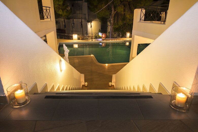Aparthotel Kostis Villas