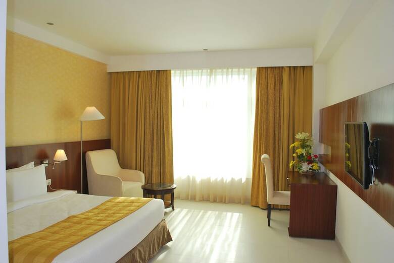 Hotel United-21 The Grand