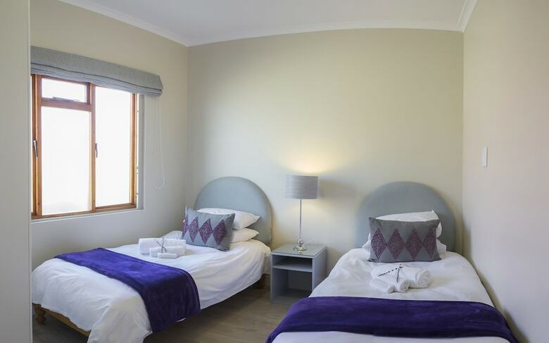 Hotel Maroela House
