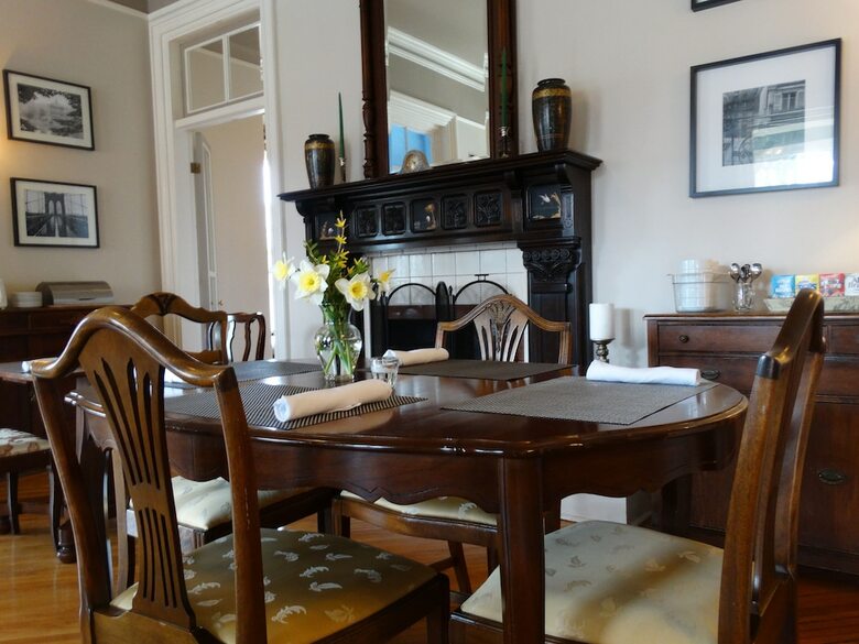 Bed & Breakfast Hochelaga Inn