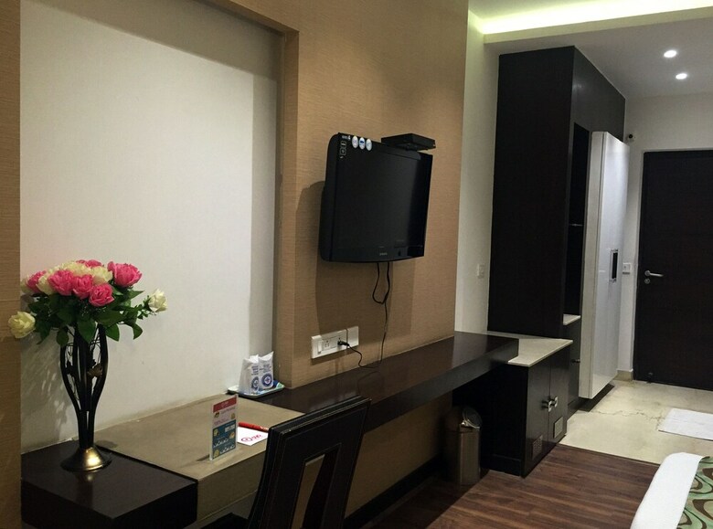 Hotel Oyo Rooms 074 Cyber City