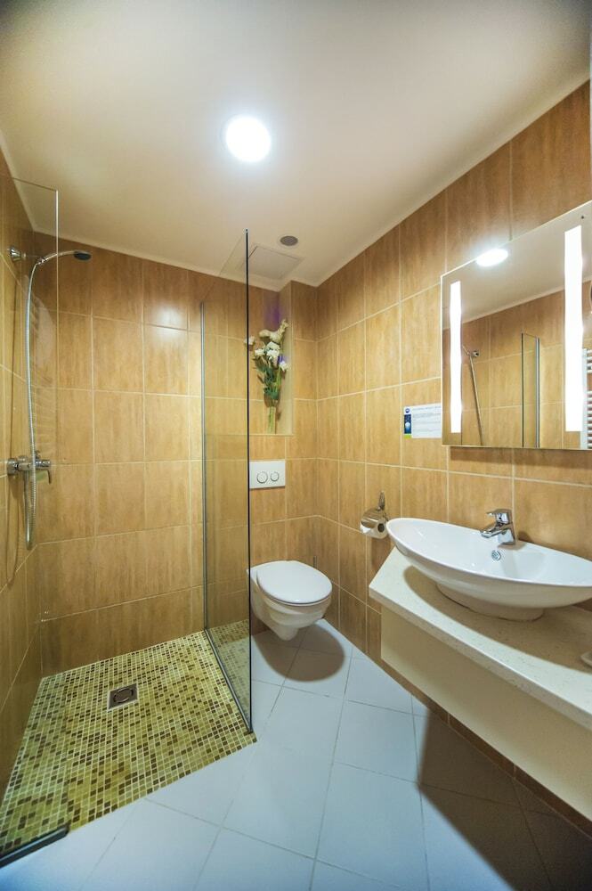 Patak Park Hotel