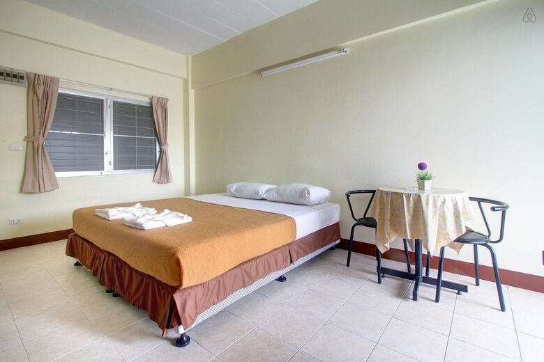 Hotel Ekkamon Mansion