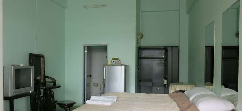 Hotel Ekkamon Mansion