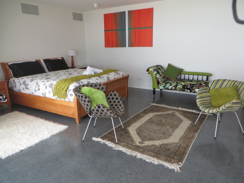 Apartamentos Golden Sand Beachfront Accommodation