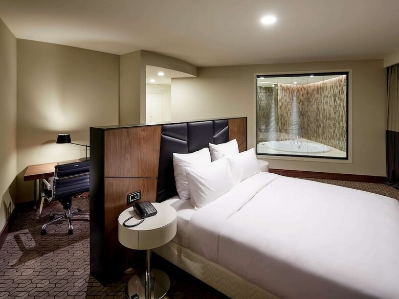 Pullman Istanbul Airport And Convention Center Hotel