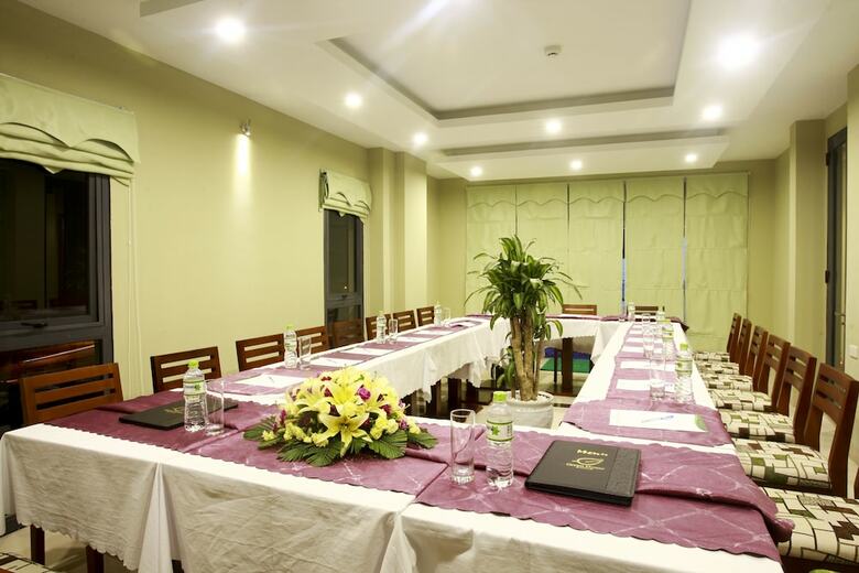 Green House Hotel
