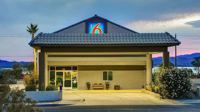 Motel 6 Lake Havasu, Az - Lakeside