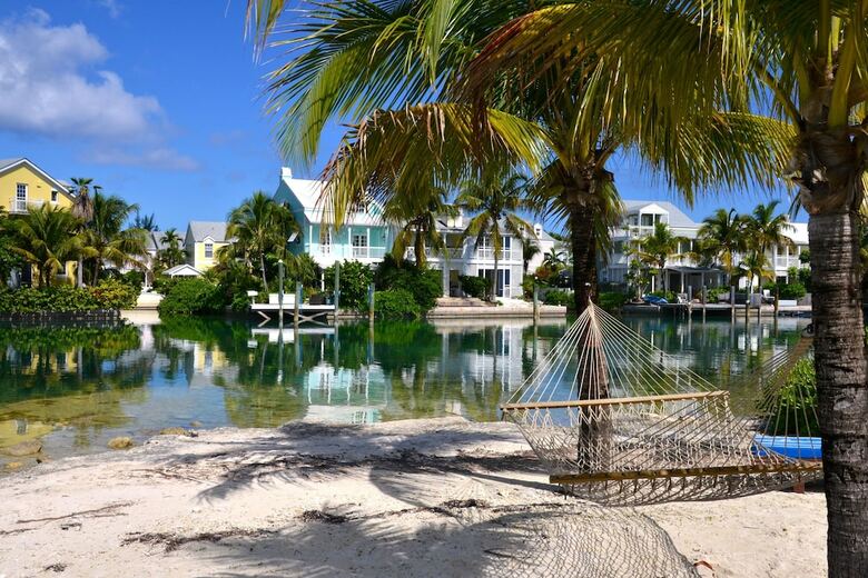 Apartamento Sandyport Beach Resort