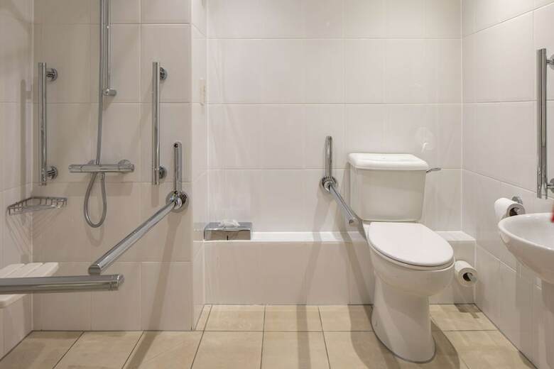 Doubletree By Hilton Hotel Southampton