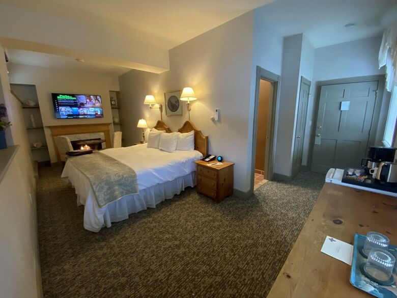 Bed & Breakfast Chambery Inn