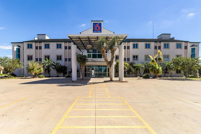 Motel 6 Harlingen, Tx