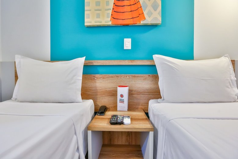 Mega Moda Hotel