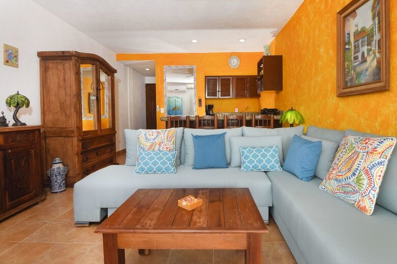 Plaza Marina Condos By Rentals Your Way
