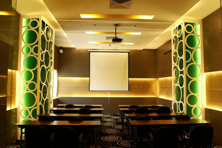 Go Hotels Butuan