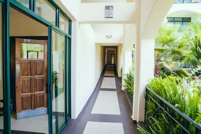 Gorillas Volcanoes Hotel