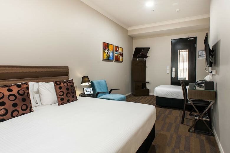 57 Hotel