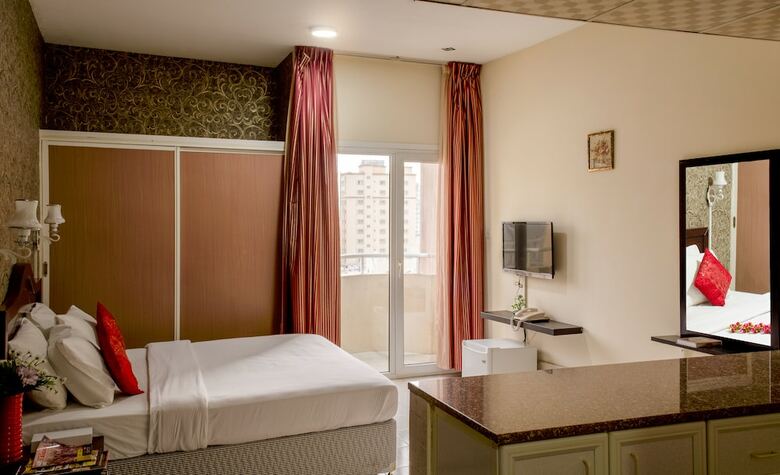 Al Ferdous Hotel Apartment