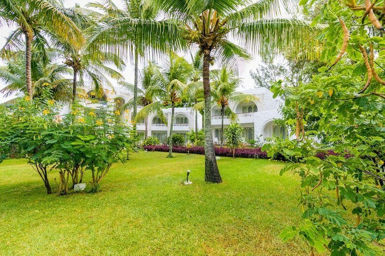 Hotel Casuarina Resort & Spa