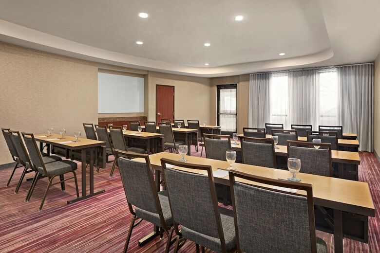 Hotel Courtyard By Marriott Sacramento Folsom