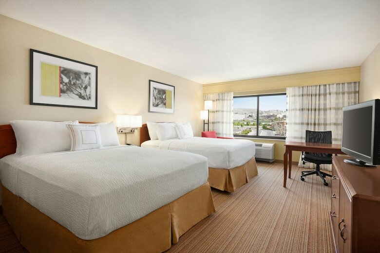 Hotel Courtyard By Marriott Sacramento Folsom